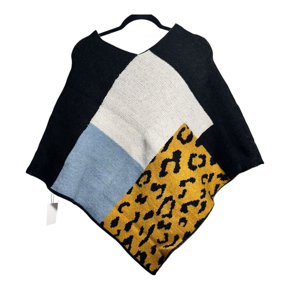 NWT AVENUE ZOE Patchwork Acrylic Poncho Shawl Animal Print - OSFM